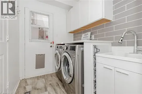 33 Meaghan Street Waterdown ON L8B 0H5