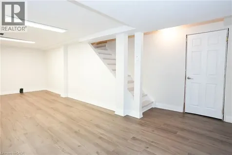 33 Meaghan Street Waterdown ON L8B 0H5