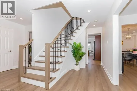 33 Meaghan Street Waterdown ON L8B 0H5