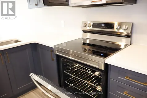 130 Otterbein Road Kitchener ON N2B 0B6