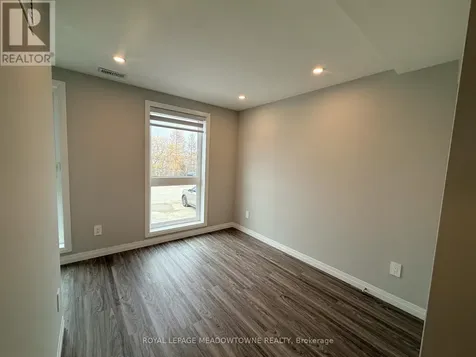 130 Otterbein Road Kitchener ON N2B 0B6