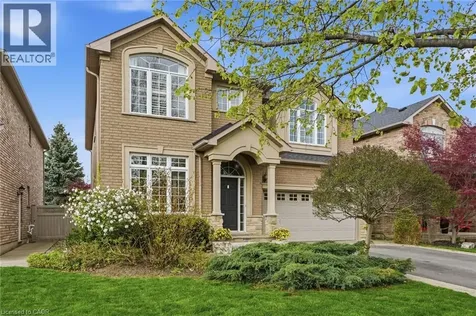 20 Commando Court Waterdown ON L8B 0J6