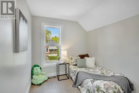 187 Drummond Street Brantford ON N3S 6A8