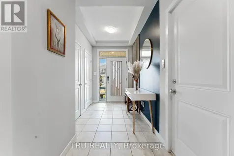 43 Aridus Crescent Ottawa ON K2S 2L4