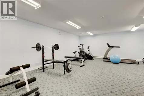 18 Holborn Court Kitchener ON N2A 4A1