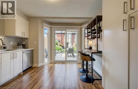 895 Maple Avenue Burlington ON L7S 2H7