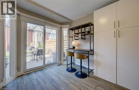 895 Maple Avenue Burlington ON L7S 2H7