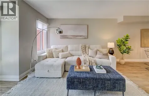 895 Maple Avenue Burlington ON L7S 2H7