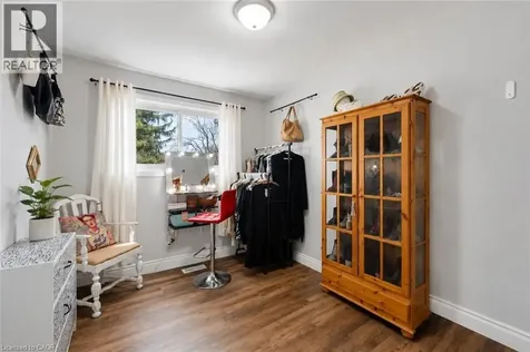 137 Donald Street Kitchener ON N2B 3G7