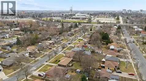 137 Donald Street Kitchener ON N2B 3G7