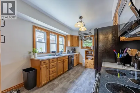 5 Hawthorne Avenue Simcoe ON N3Y 2L6