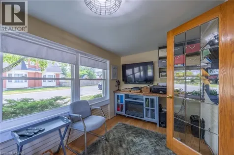 5 Hawthorne Avenue Simcoe ON N3Y 2L6