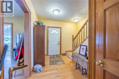 5 Hawthorne Avenue Simcoe ON N3Y 2L6