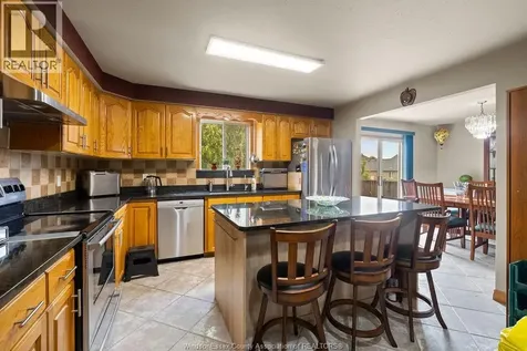 4577 Hunt Club Crescent Windsor ON N9G 2P6