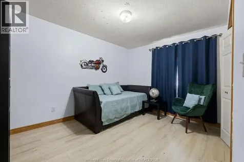 4577 Hunt Club Crescent Windsor ON N9G 2P6