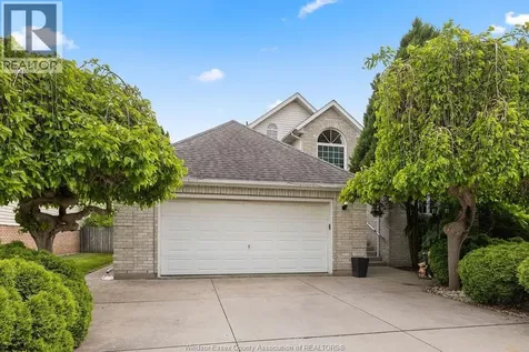 4577 Hunt Club Crescent Windsor ON N9G 2P6
