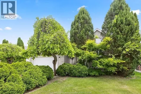 4577 Hunt Club Crescent Windsor ON N9G 2P6