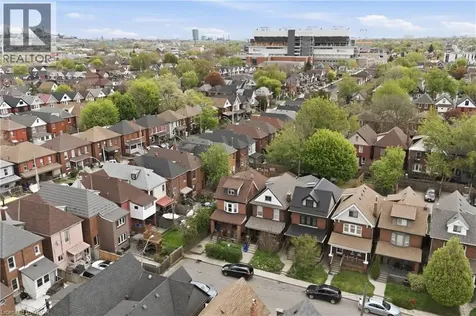 40 Garfield Avenue North Hamilton ON L8M 2R6