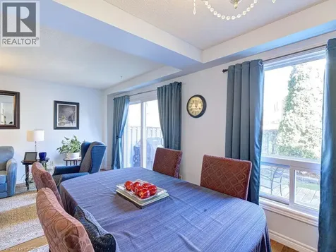 1572 Newlands Crescent Burlington ON L7M 1V6
