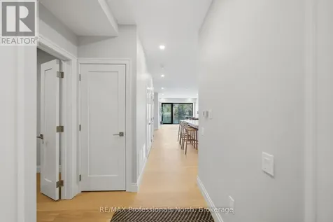 32 Brunel Road Huntsville ON P1H 1P5