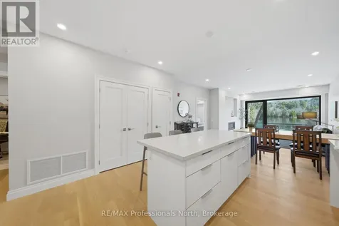 32 Brunel Road Huntsville ON P1H 1P5