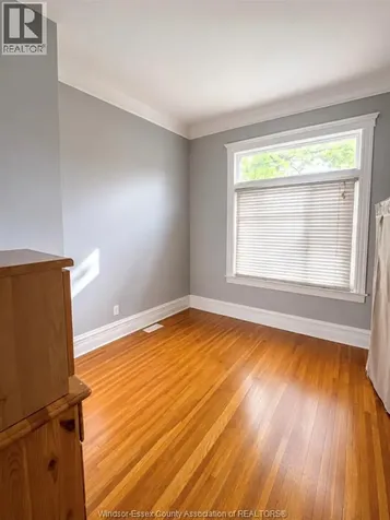 272 Mckay Avenue Windsor ON N9B 1Z4