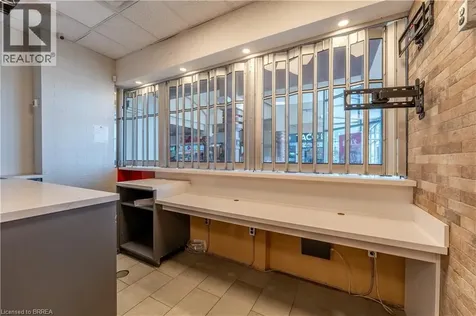 11 Sinclair Boulevard Brantford ON N3S 7X6