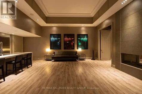 111 Champagne Avenue Ottawa ON K1S 5V3