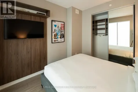 111 Champagne Avenue Ottawa ON K1S 5V3