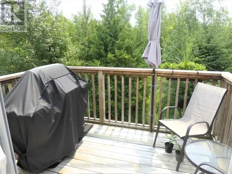 17 Valleymede Court Collingwood ON L9Y 3Y9