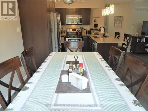 17 Valleymede Court Collingwood ON L9Y 3Y9