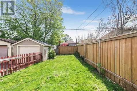 114 Weir Street North Hamilton (homeside) ON L8H 5E8