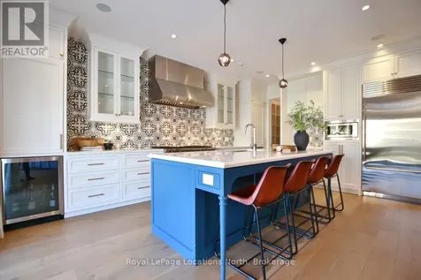 277 Jozo Weider Boulevard Blue Mountains ON L9Y 1V0