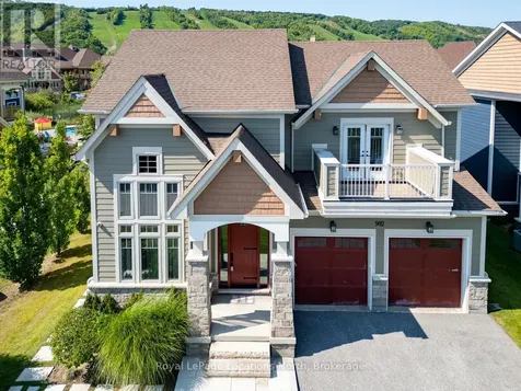 277 Jozo Weider Boulevard Blue Mountains ON L9Y 1V0