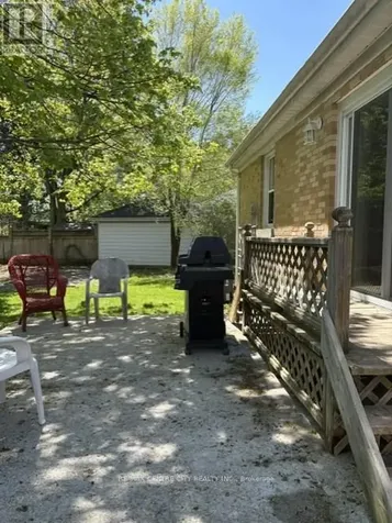 28 Dieppe Drive St. Thomas ON N5R 4G7