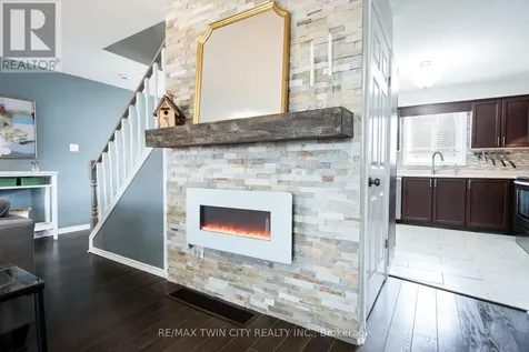 729 Brandenburg Boulevard Waterloo ON N2T 2V4