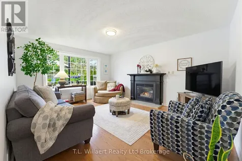 10 Woodside Drive Tillsonburg ON N4G 5P9