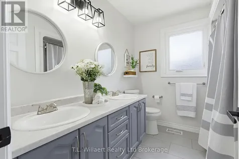 10 Woodside Drive Tillsonburg ON N4G 5P9