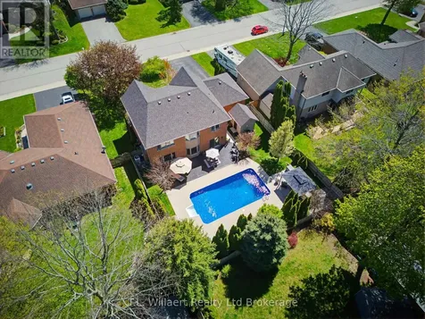 10 Woodside Drive Tillsonburg ON N4G 5P9