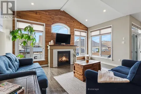 819 Tewin Circle Ottawa ON K4A 1K2