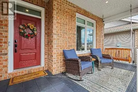 819 Tewin Circle Ottawa ON K4A 1K2