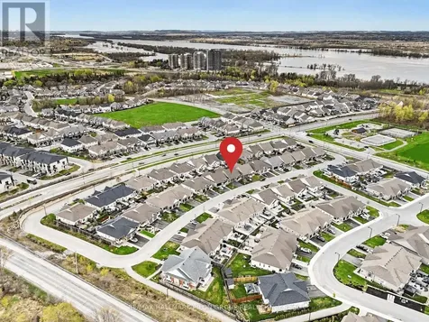 819 Tewin Circle Ottawa ON K4A 1K2