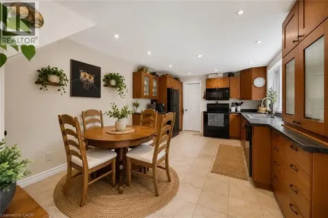 1343 Hidden Valley Road Burlington ON L7P 0T5
