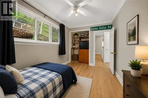 1343 Hidden Valley Road Burlington ON L7P 0T5