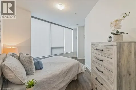297 Oak Walk Drive Oakville ON L6H 0H5