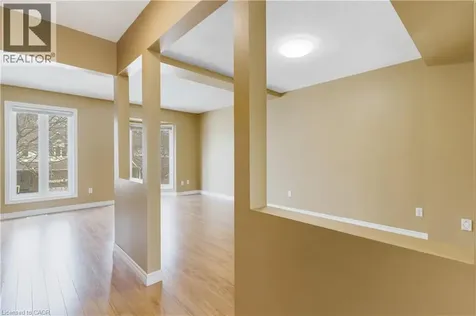 302 College Ave W Guelph ON N1G 4T6