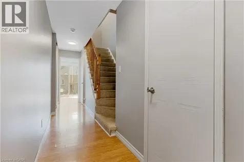 302 College Ave W Guelph ON N1G 4T6