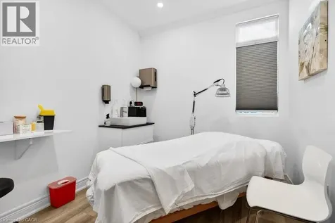 136 Young Street Hamilton ON L8N 1V6