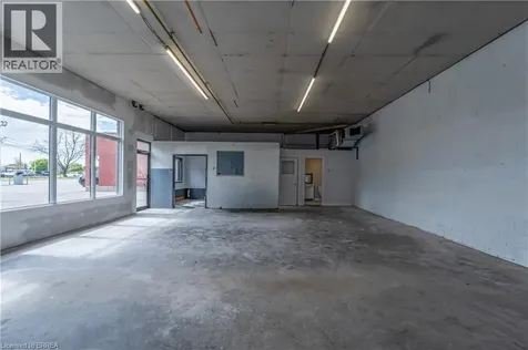 568 West Street Brantford ON N3R 6M7