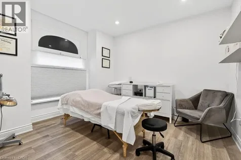 136 Young Street Hamilton ON L8N 1V6